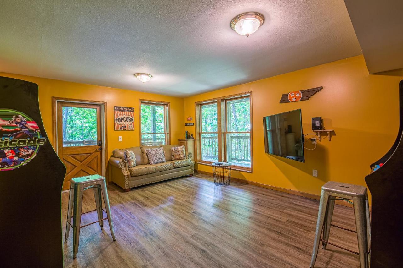 North Ridge Place Brand New Log Cabin With Hot Tub Great Location Sevierville Kültér fotó