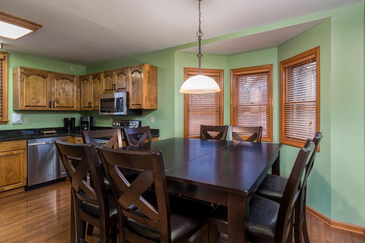 North Ridge Place Brand New Log Cabin With Hot Tub Great Location Sevierville Kültér fotó