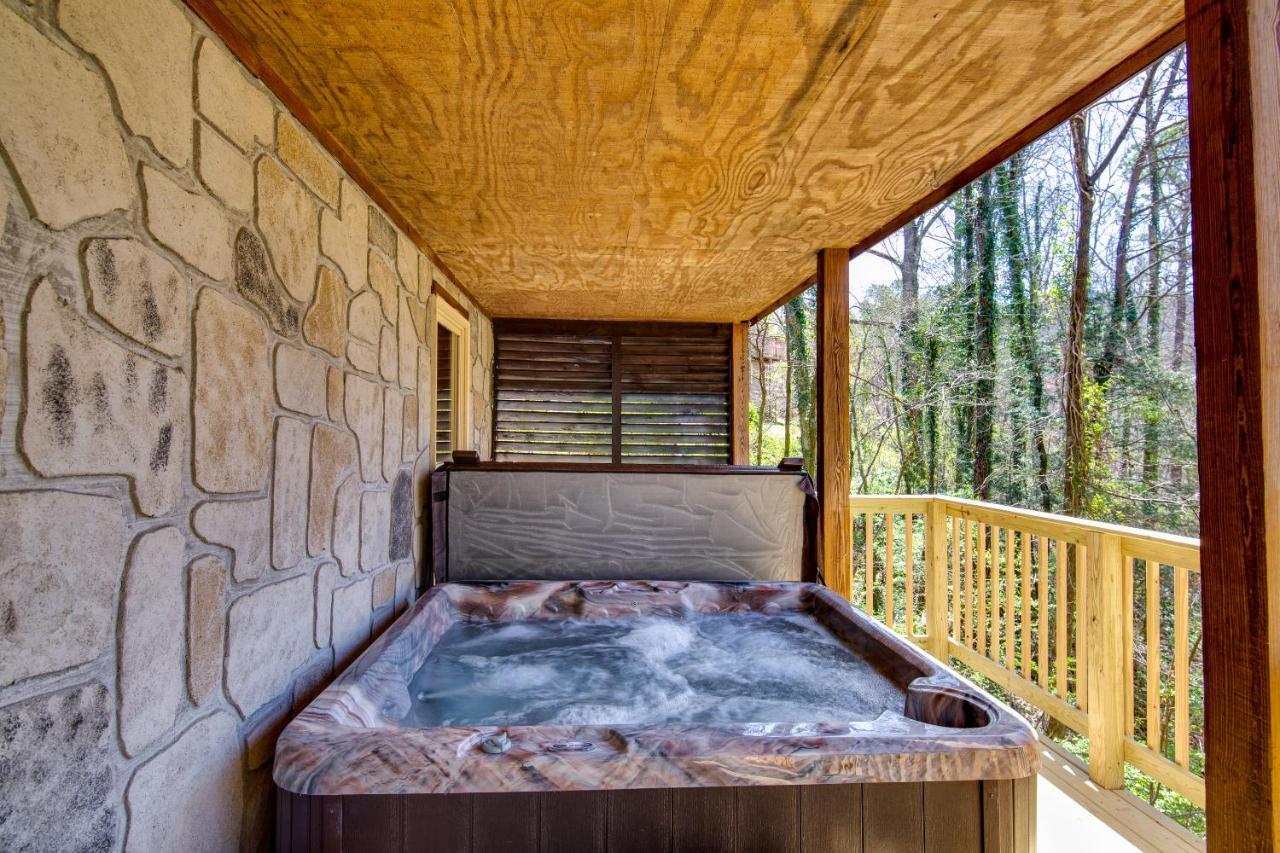 North Ridge Place Brand New Log Cabin With Hot Tub Great Location Sevierville Kültér fotó